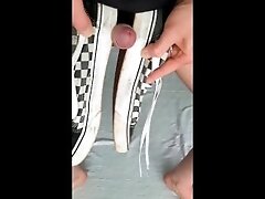 18 Twink sniffs and fucks Vans, cums and licks cum from shoe