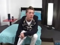 Hot twinks sex with cumshot